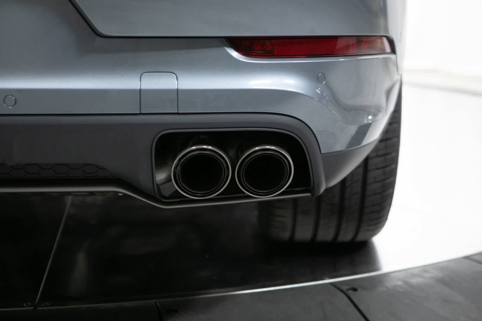 New 2026 Porsche Cayenne Turbo AWD/4WD image 20