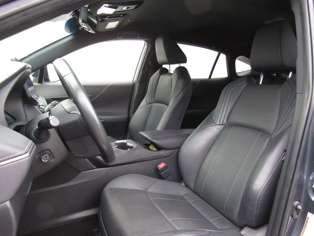 Certified 2023 Toyota Venza Limited AWD/4WD image 11
