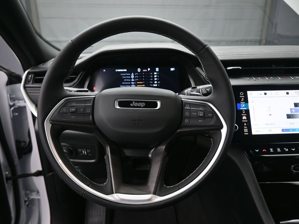 New 2026 Jeep Grand Cherokee Limited image 7