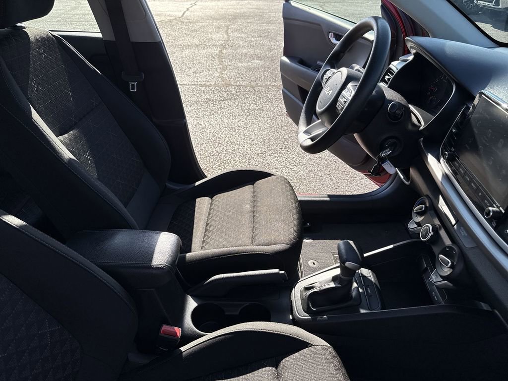 Used 2023 Kia Rio S FWD image 13