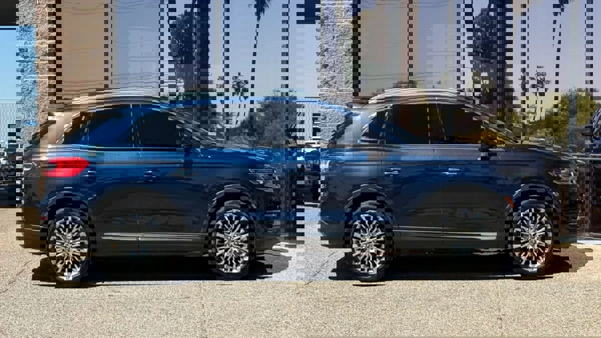 Used 2017 Lincoln MKX Reserve image 14