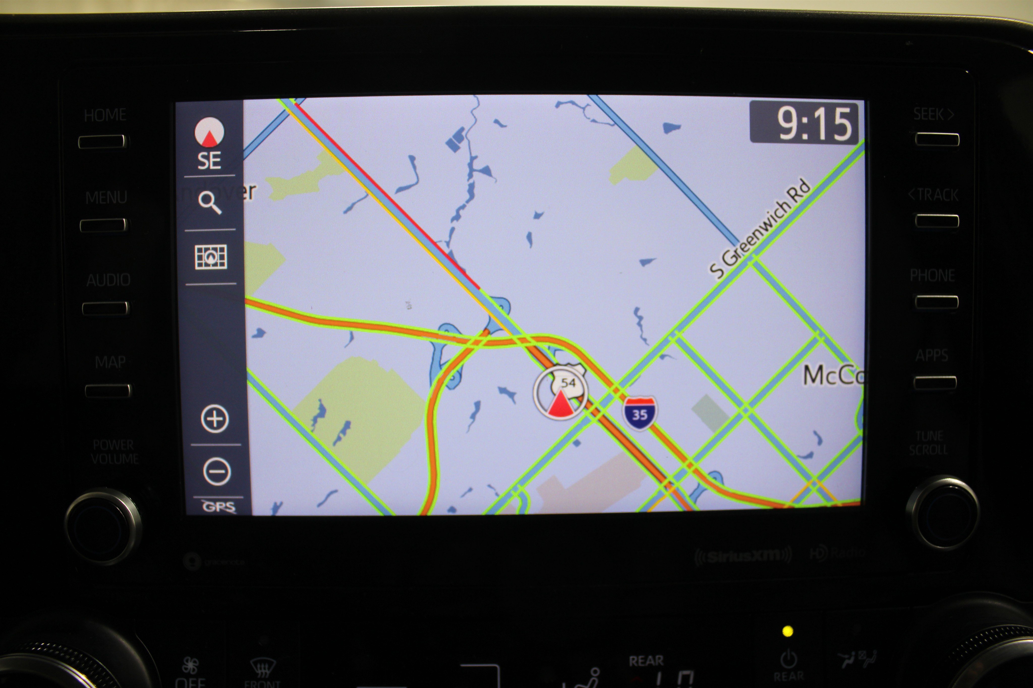 Used 2022 Toyota Highlander XLE image 14