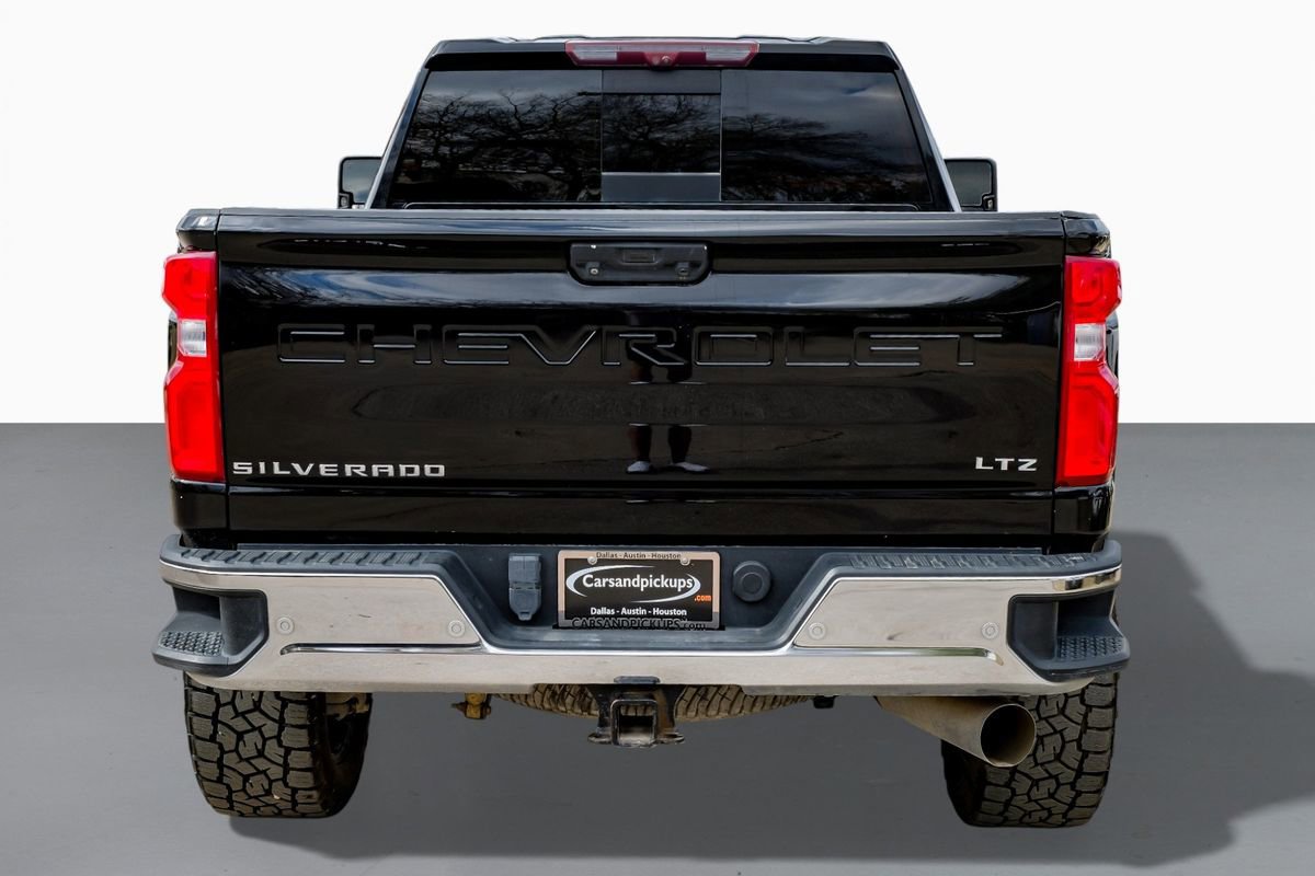 Used 2020 Chevrolet Silverado 2500 LTZ w/ LTZ Texas Edition image 9