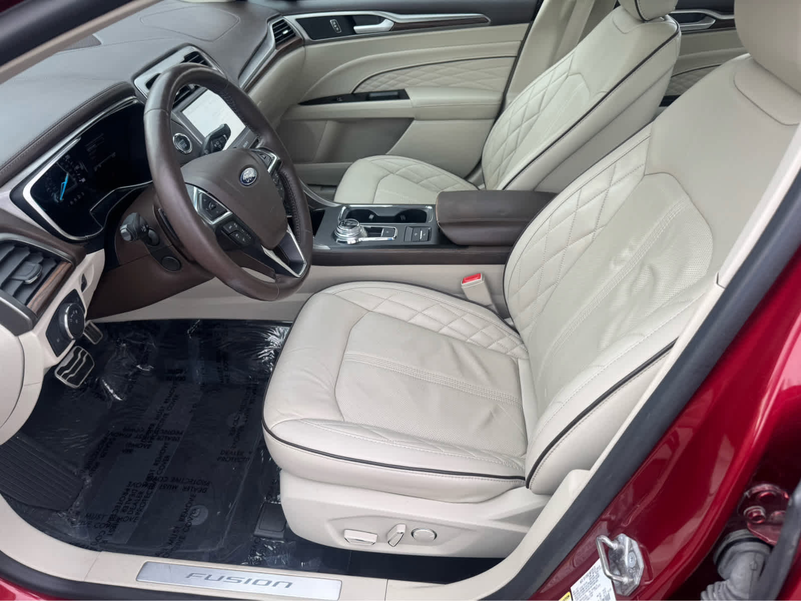 Used 2018 Ford Fusion Platinum FWD image 10