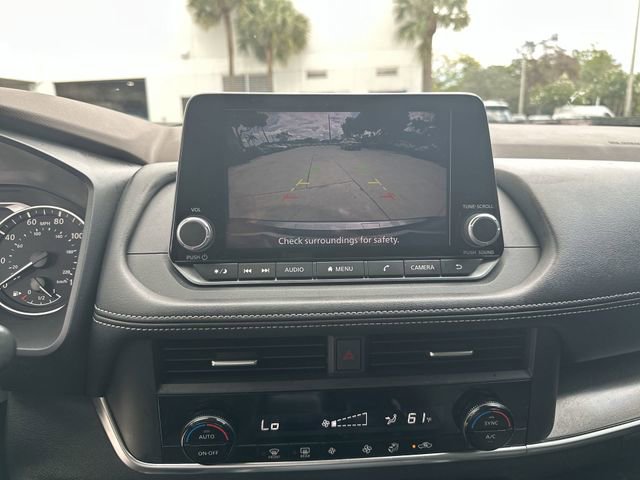 Used 2023 Nissan Rogue SV FWD image 24