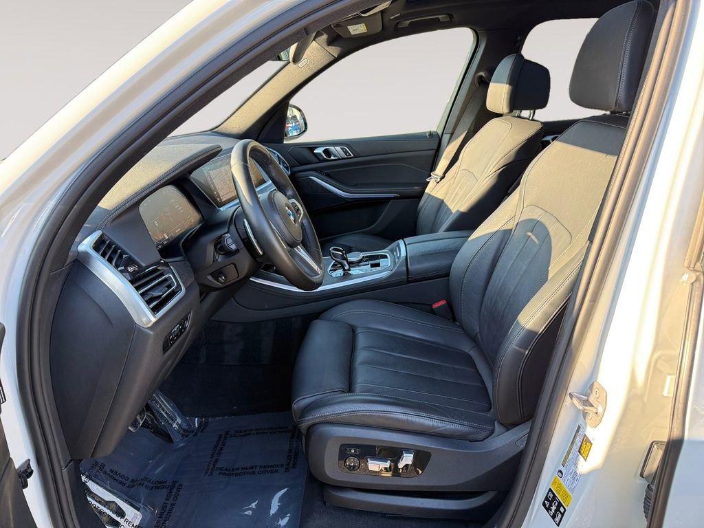 Certified 2022 BMW X5 xDrive40i w/ M Sport Package image 9