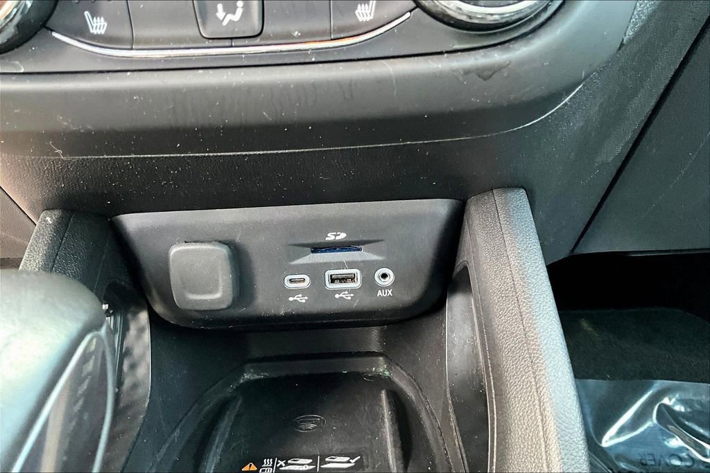 Used 2022 Chevrolet TrailBlazer ACTIV w/ Technology Package image 18