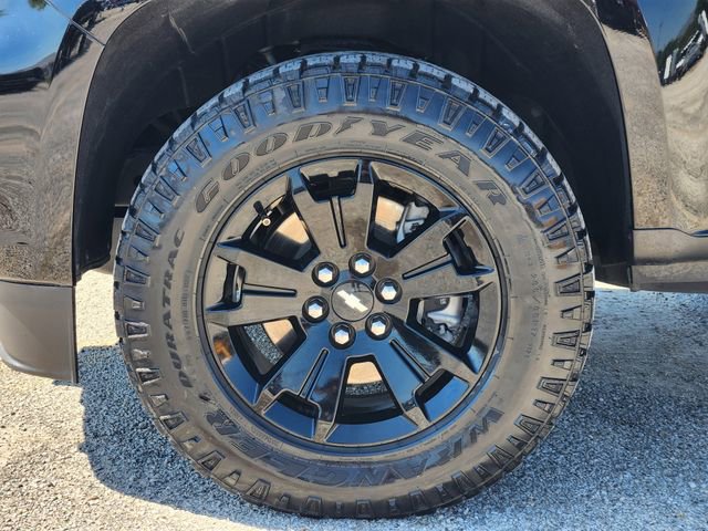 Used 2022 Chevrolet Colorado Z71 w/ Z71 Midnight Edition AWD/4WD image 10