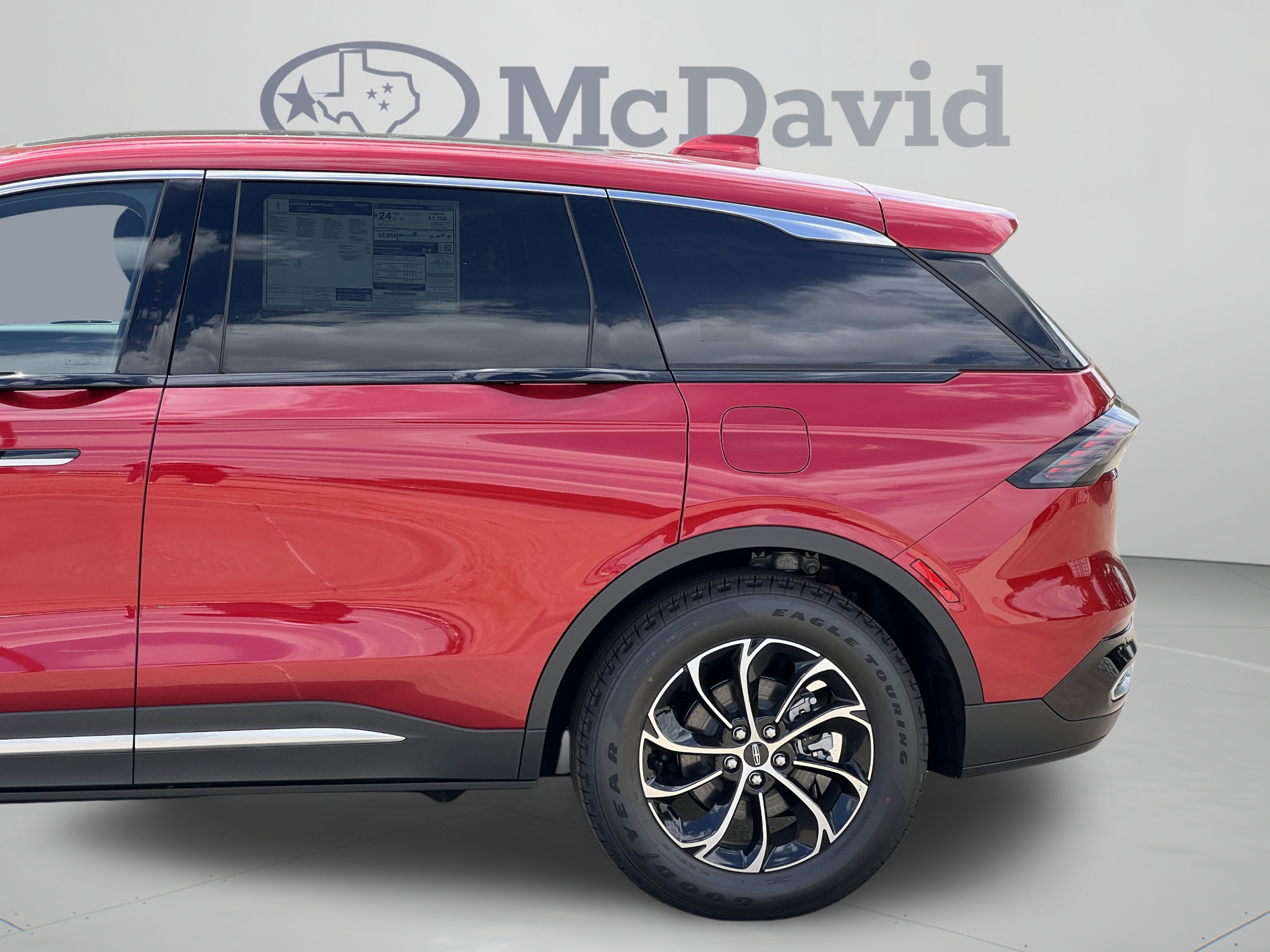 New 2026 Lincoln Nautilus Premier w/ Equipment Group 102A AWD/4WD image 31