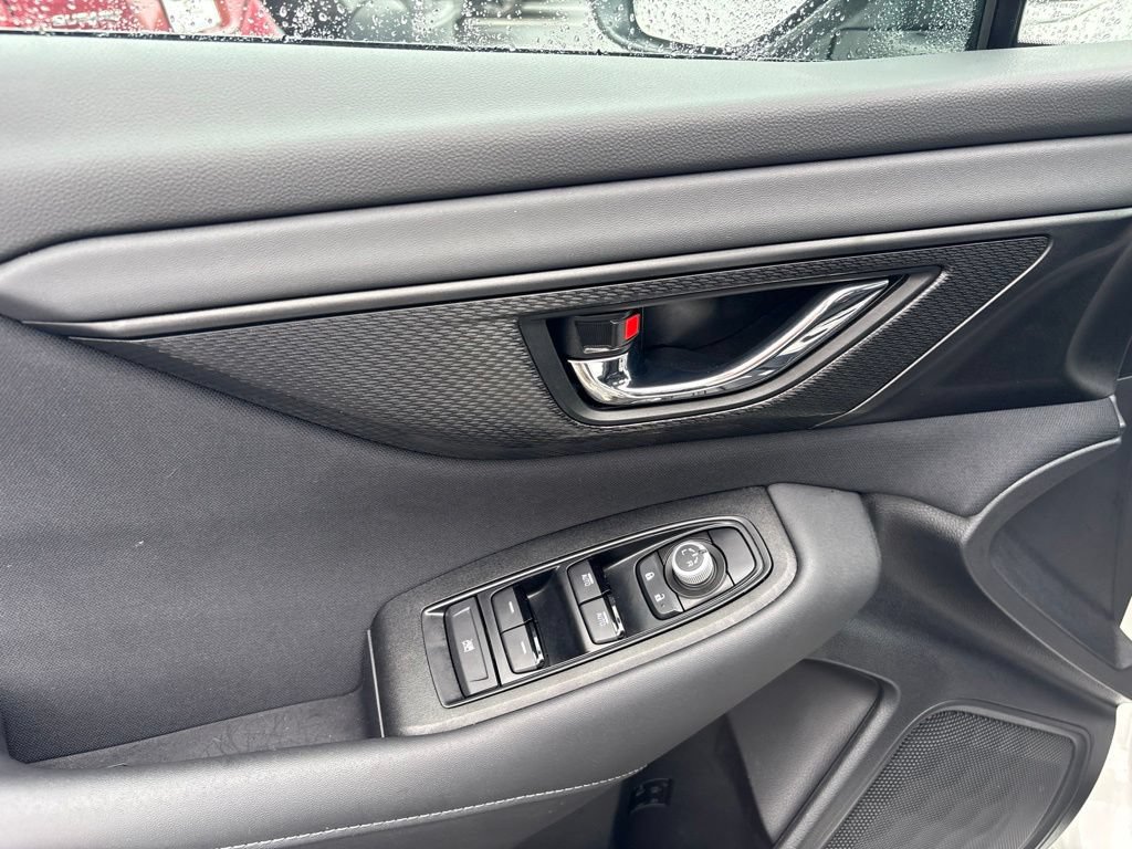 Certified 2025 Subaru Legacy Premium AWD/4WD image 16