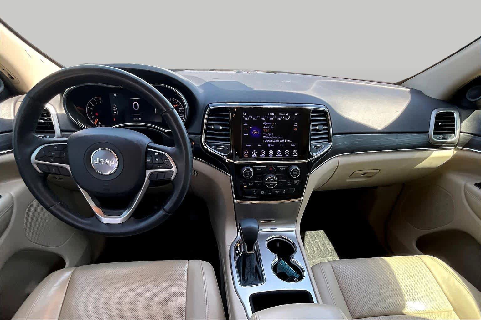 Used 2019 Jeep Grand Cherokee Limited w/ Luxury Group II RWD image 16