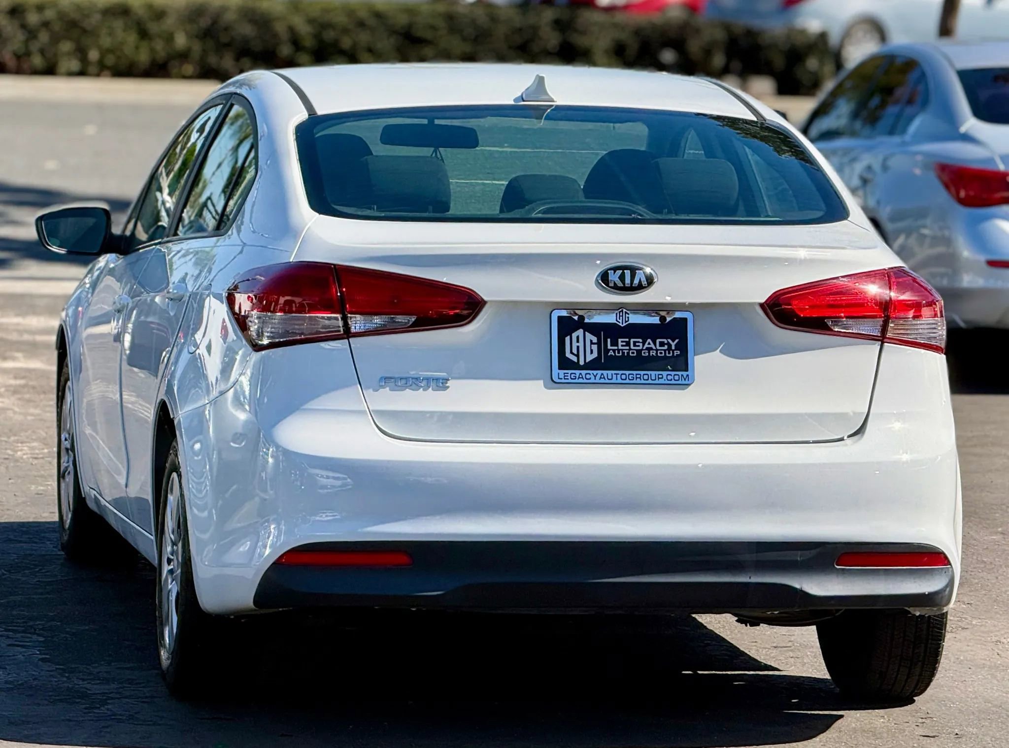 Used 2018 Kia Forte LX image 4