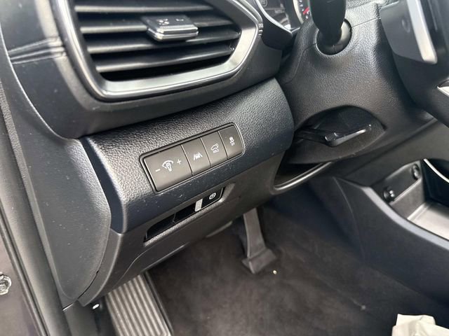 Used 2023 Hyundai Santa Fe SEL w/ Cargo Package image 22