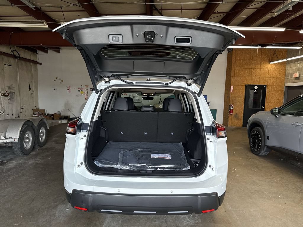New 2026 Nissan Rogue Dark Armor AWD/4WD image 20