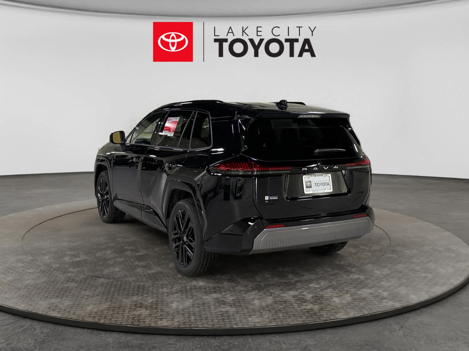 New 2026 Toyota RAV4 XSE AWD/4WD image 4