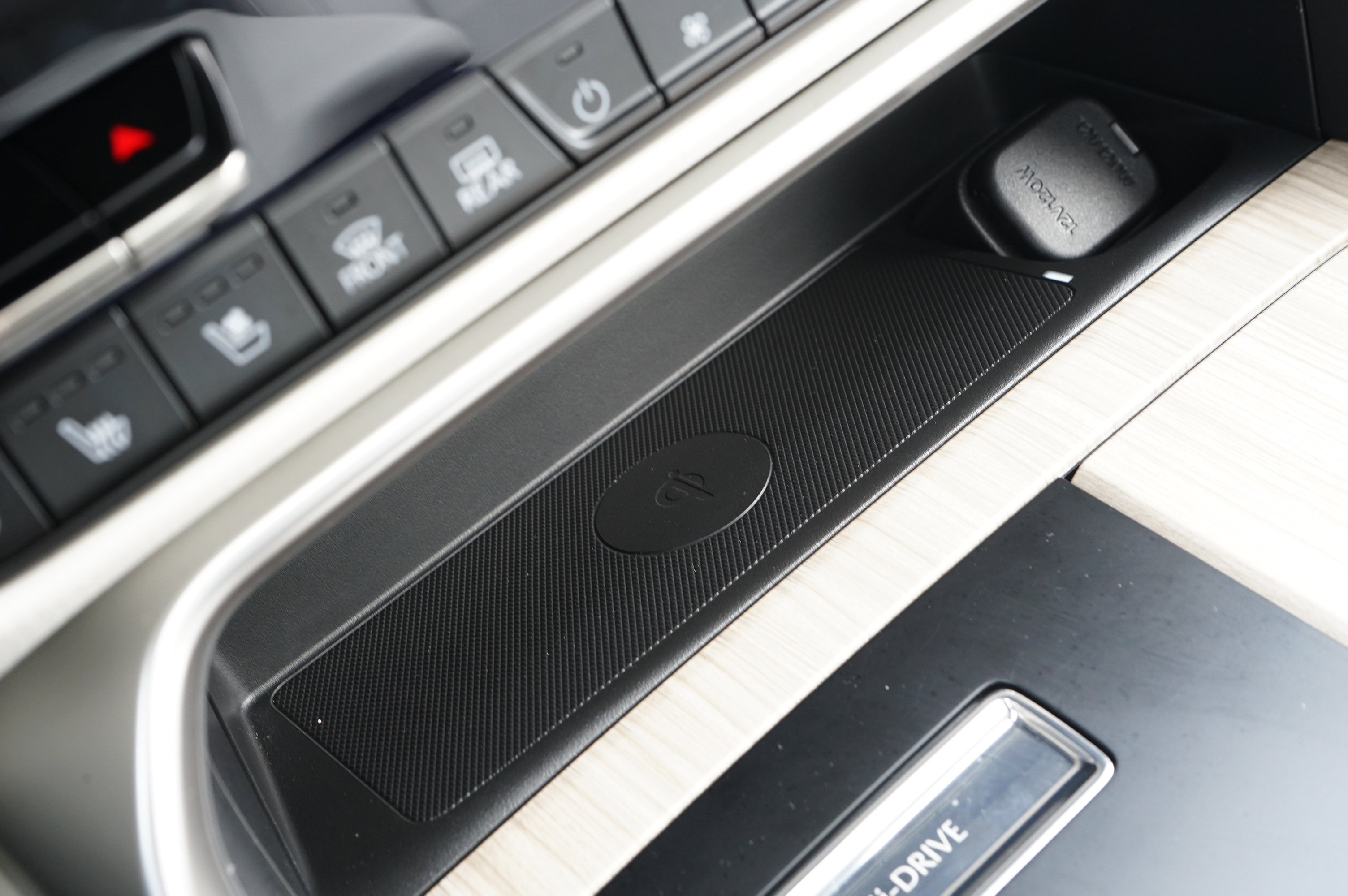 Certified 2025 MAZDA CX-90 3.3 Turbo S w/ Premium Package image 23