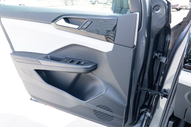 New 2026 Volkswagen Taos S FWD image 27