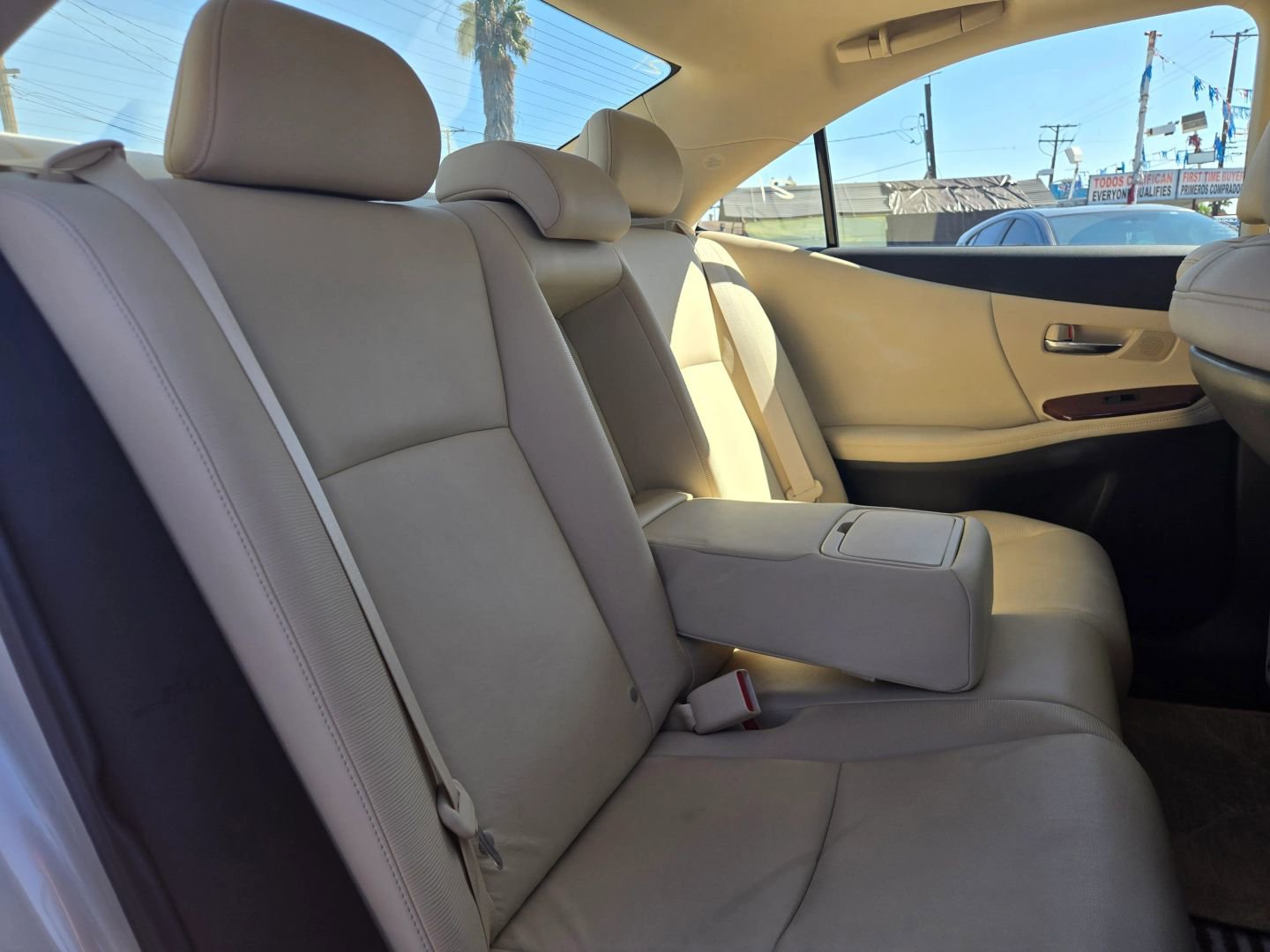 Used 2011 Lexus HS 250h image 17