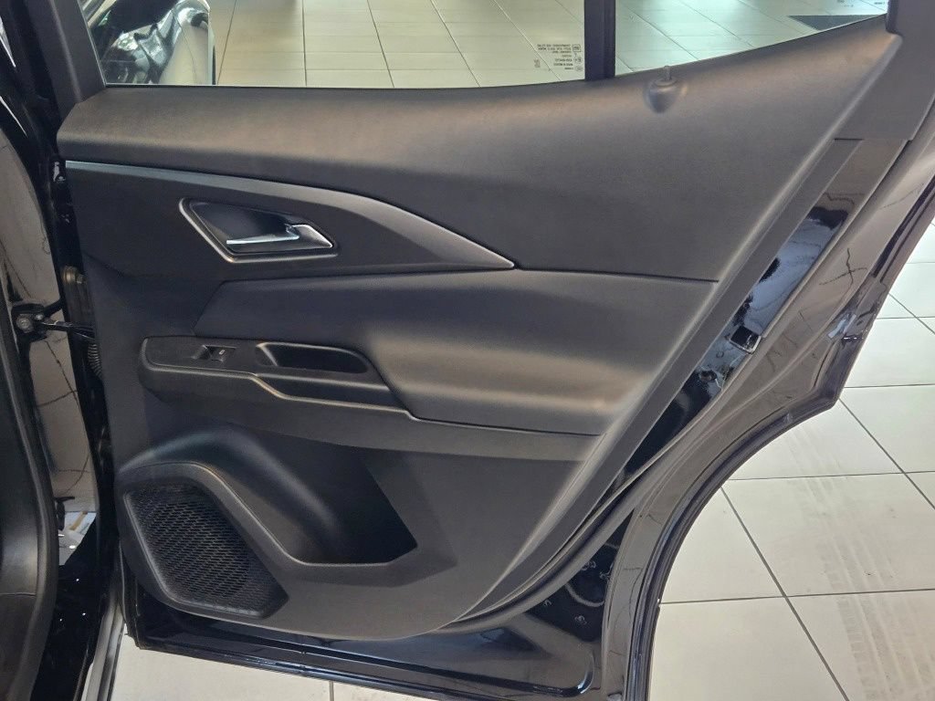 New 2026 Chevrolet Equinox EV LT FWD image 8