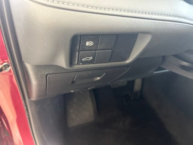 Used 2026 Toyota Highlander XLE AWD/4WD image 28