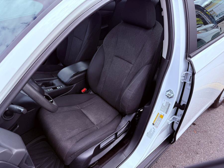 Used 2023 Honda Accord LX image 7