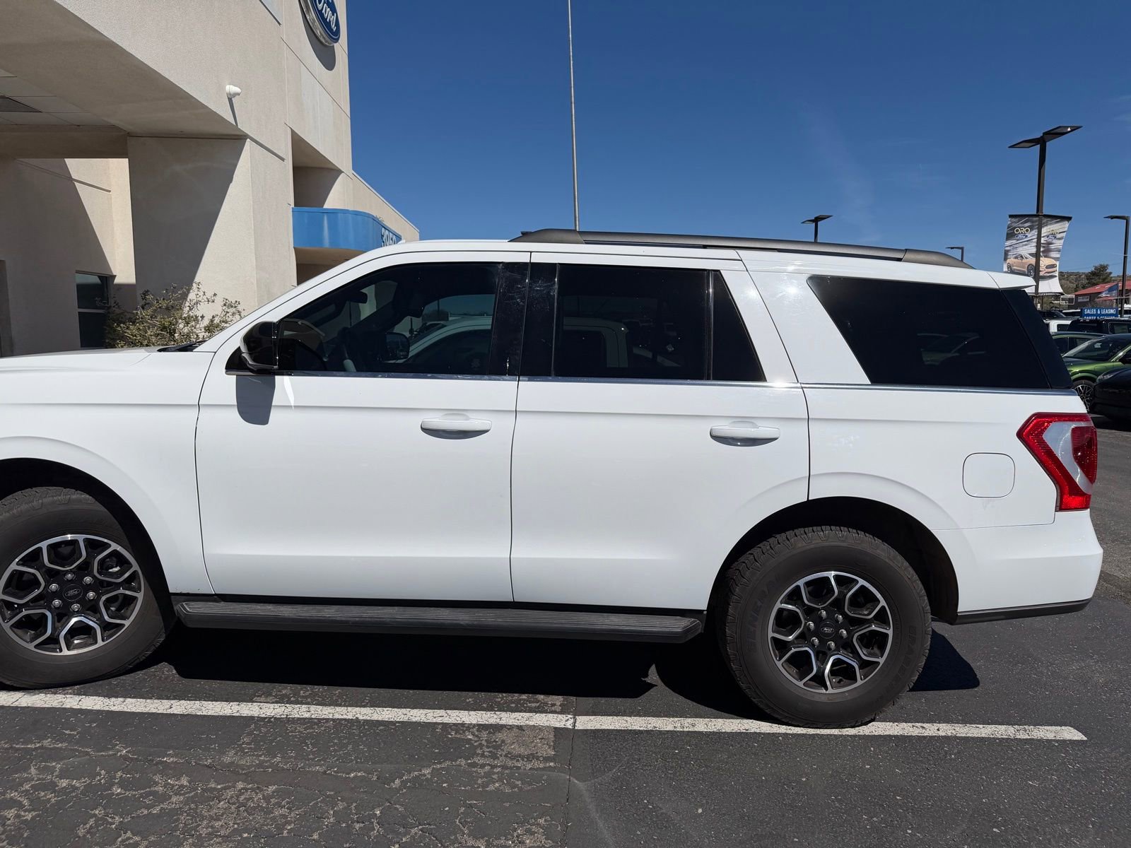 Certified 2021 Ford Expedition XL image 2