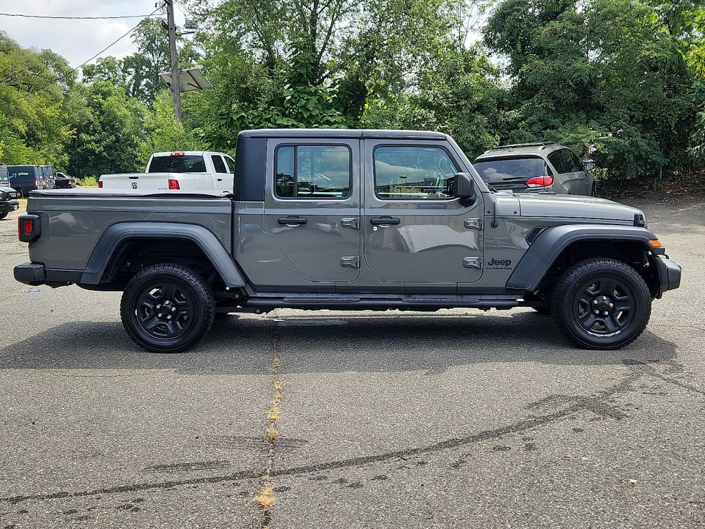 Used 2021 Jeep Gladiator Sport image 6