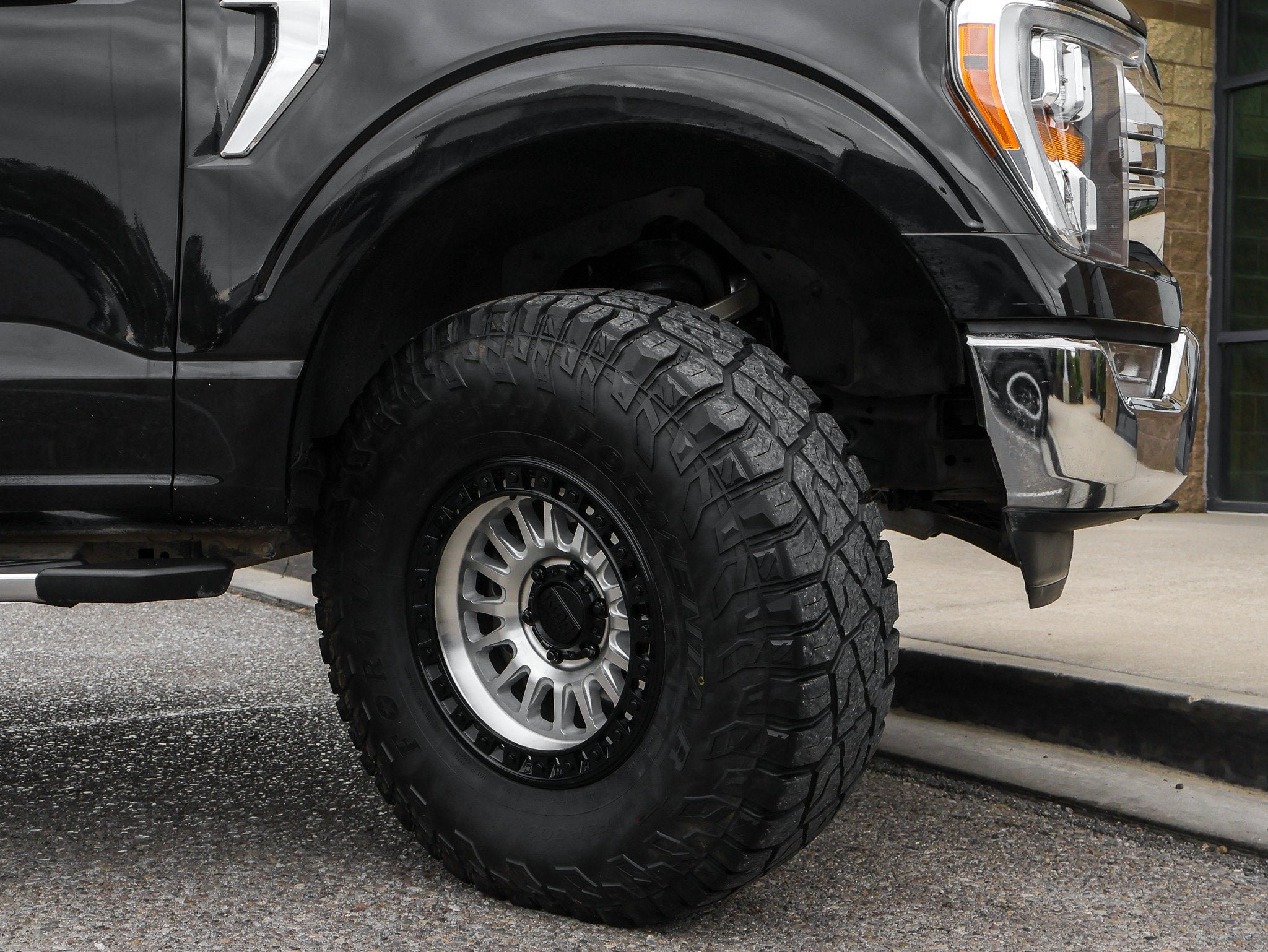 Used 2023 Ford F150 XLT w/ Equipment Group 302A High AWD/4WD image 13