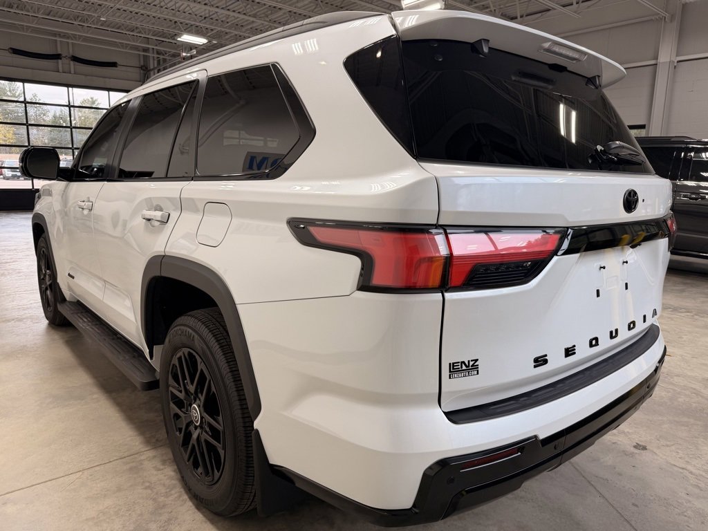 Used 2024 Toyota Sequoia Limited image 5