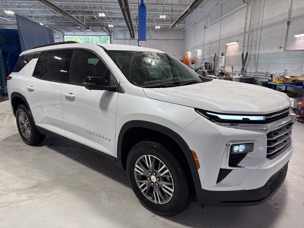New 2027 Chevrolet Traverse LT w/ Driver Confidence Package FWD image 46