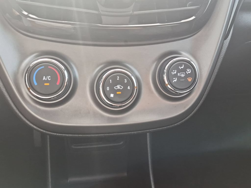 Used 2022 Chevrolet Spark LT FWD image 18