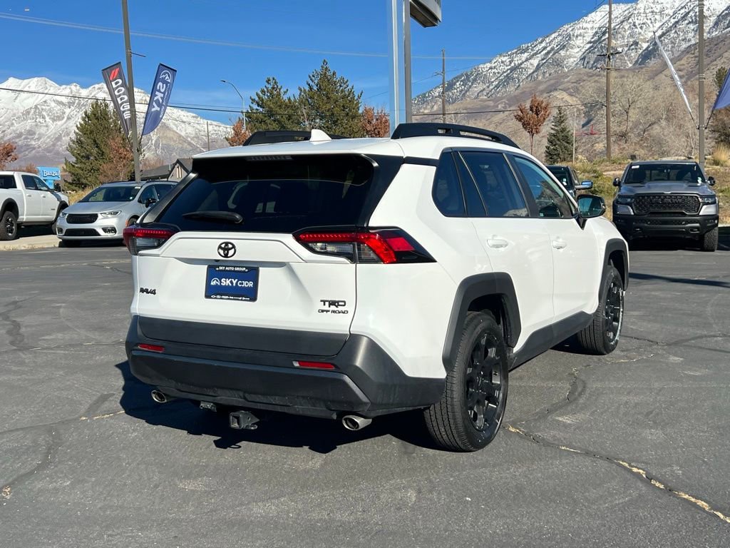 Used 2021 Toyota RAV4 TRD Off-Road w/ TRD Off-Road Weather Package image 9