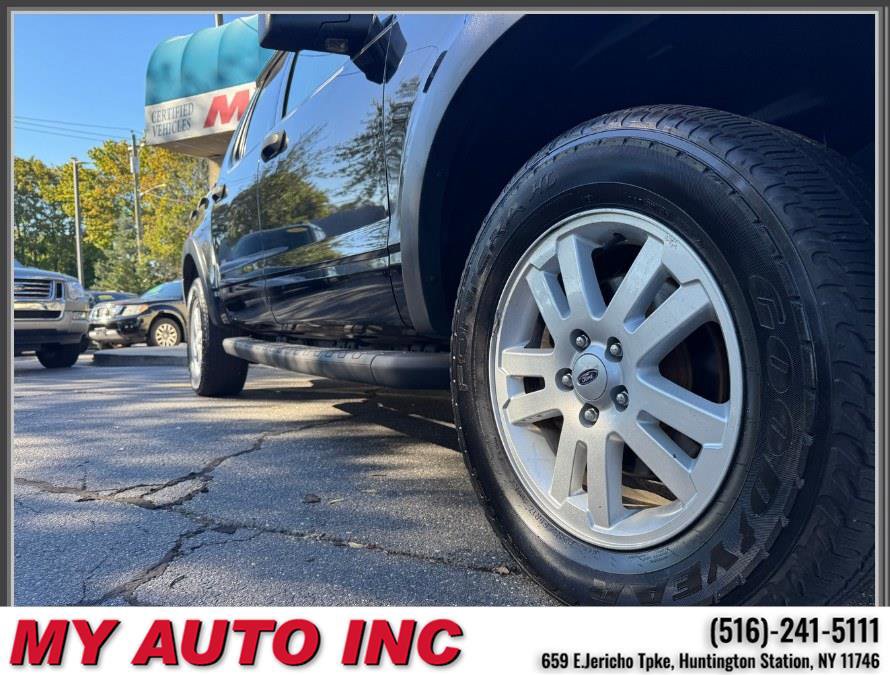 Used 2010 Ford Explorer Sport Trac XLT image 9