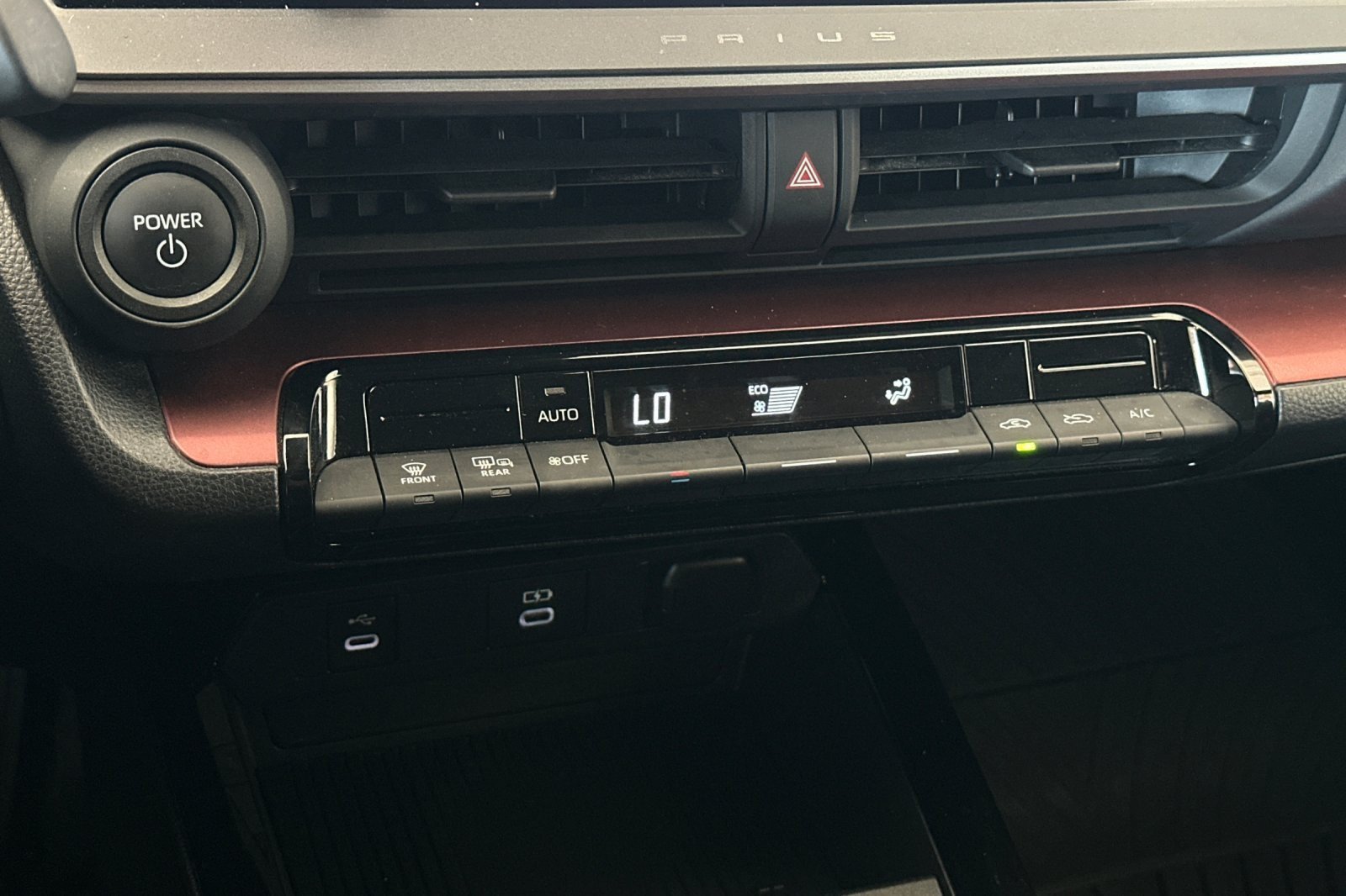 Certified 2025 Toyota Prius Plug-In Hybrid FWD image 18