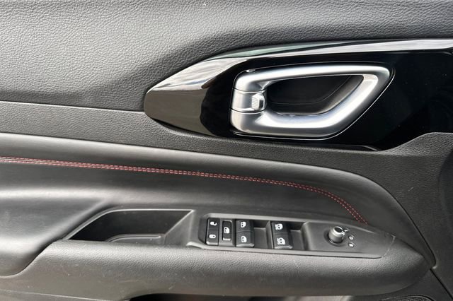 Certified 2023 Jeep Compass Trailhawk image 11