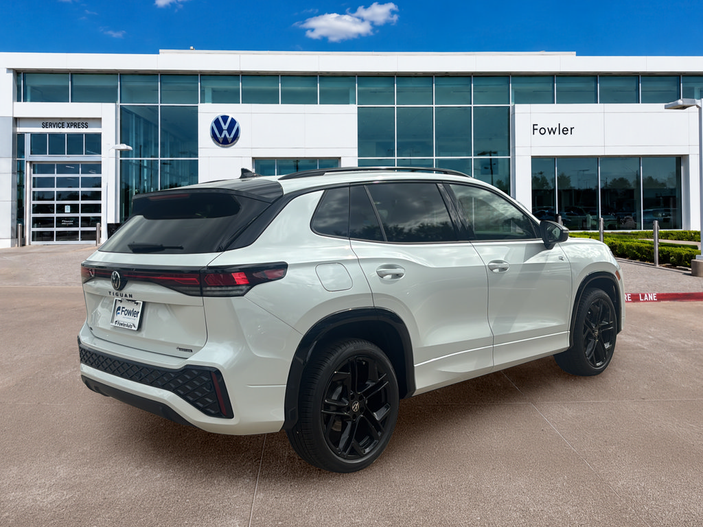 New 2026 Volkswagen Tiguan SE R-Line AWD/4WD image 5