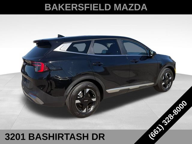Used 2026 Kia Sportage LX FWD image 6