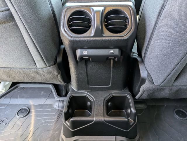 Certified 2024 Jeep Wrangler Willys image 24