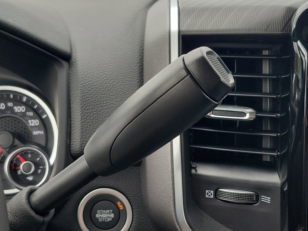 New 2026 RAM 2500 Big Horn AWD/4WD image 27