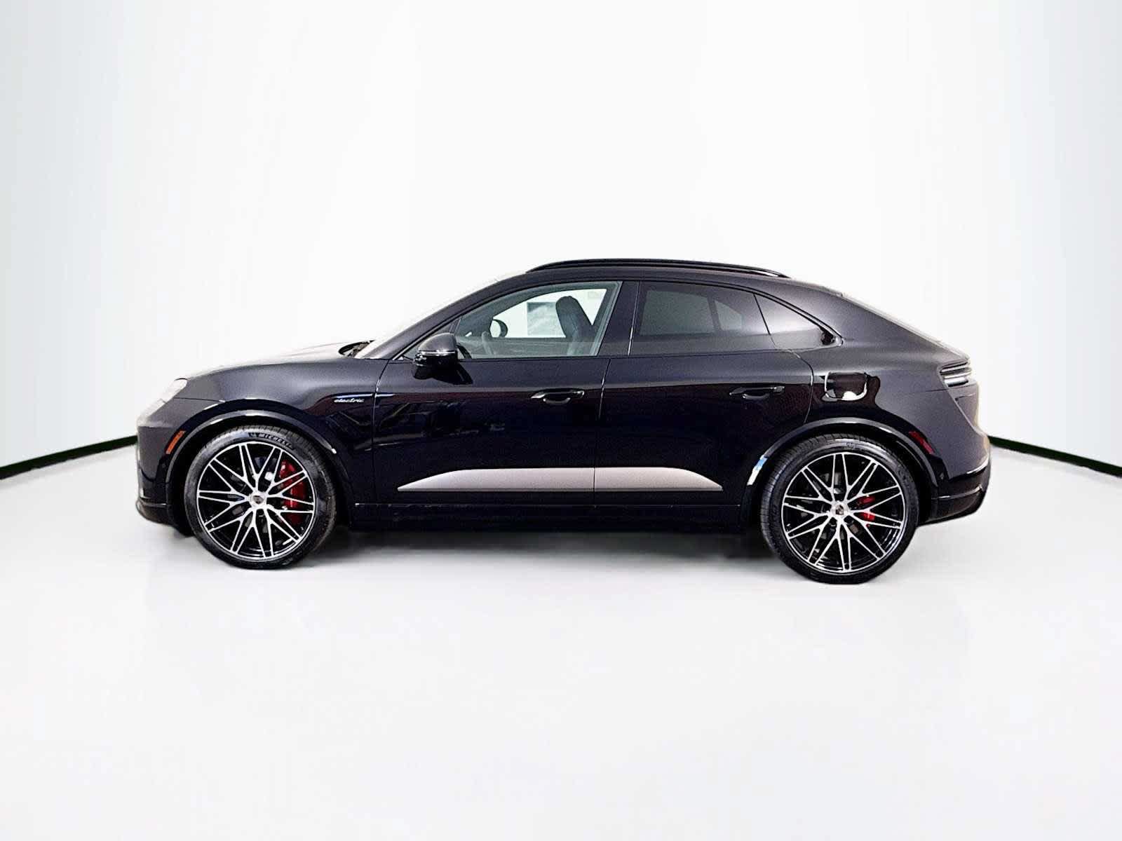 New 2025 Porsche Macan Turbo Electric AWD/4WD image 2