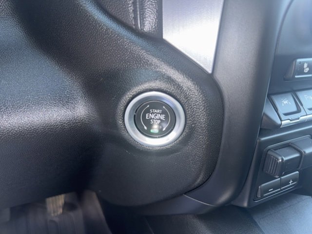 Used 2019 GMC Sierra 1500 SLT w/ SLT Premium Package image 27