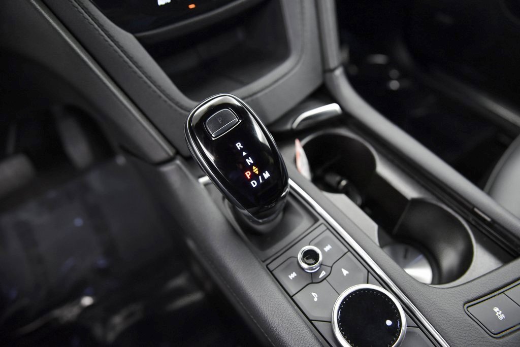 Certified 2025 Cadillac XT5 Premium Luxury image 21