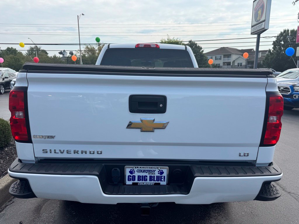 Used 2019 Chevrolet Silverado 1500 LT w/ All Star Edition AWD/4WD image 4