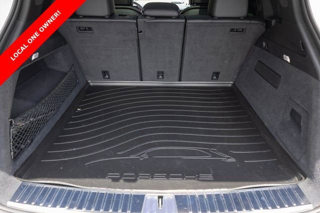 Used 2024 Porsche Cayenne image 31