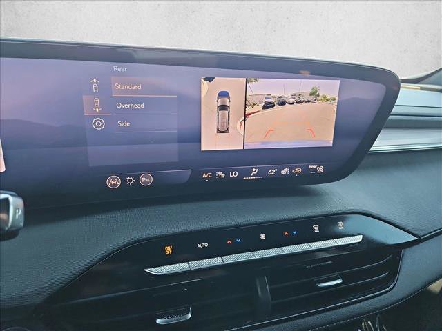 Used 2025 Buick Enclave Preferred FWD image 14