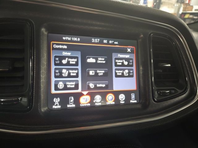 Used 2015 Dodge Challenger R/T Scat Pack w/ Leather Interior Group image 16