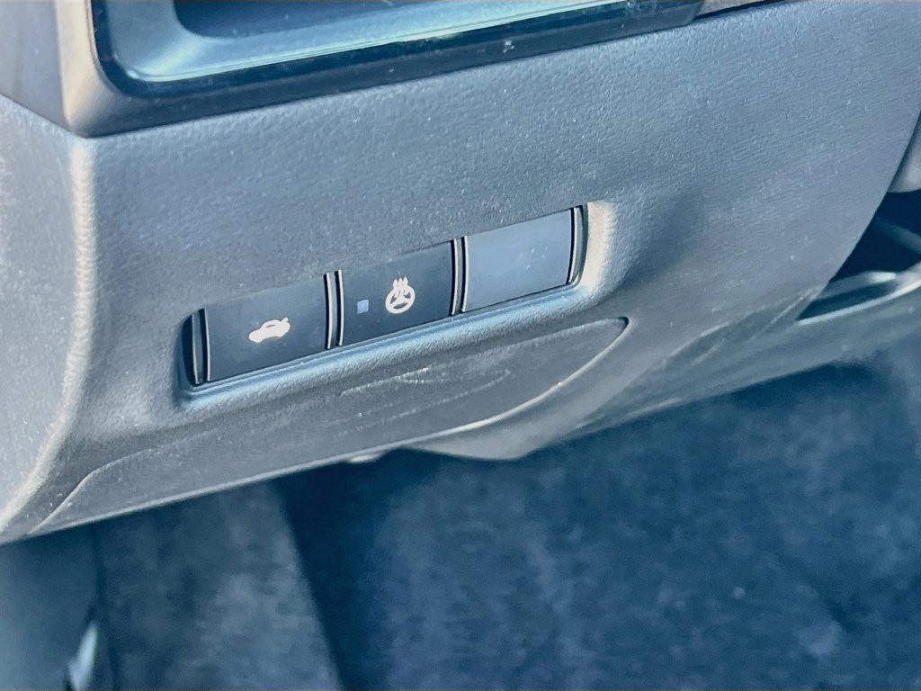 New 2027 Nissan Sentra SV FWD image 7