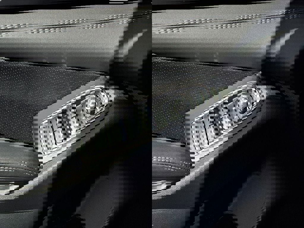 New 2026 Subaru Ascent Limited image 12