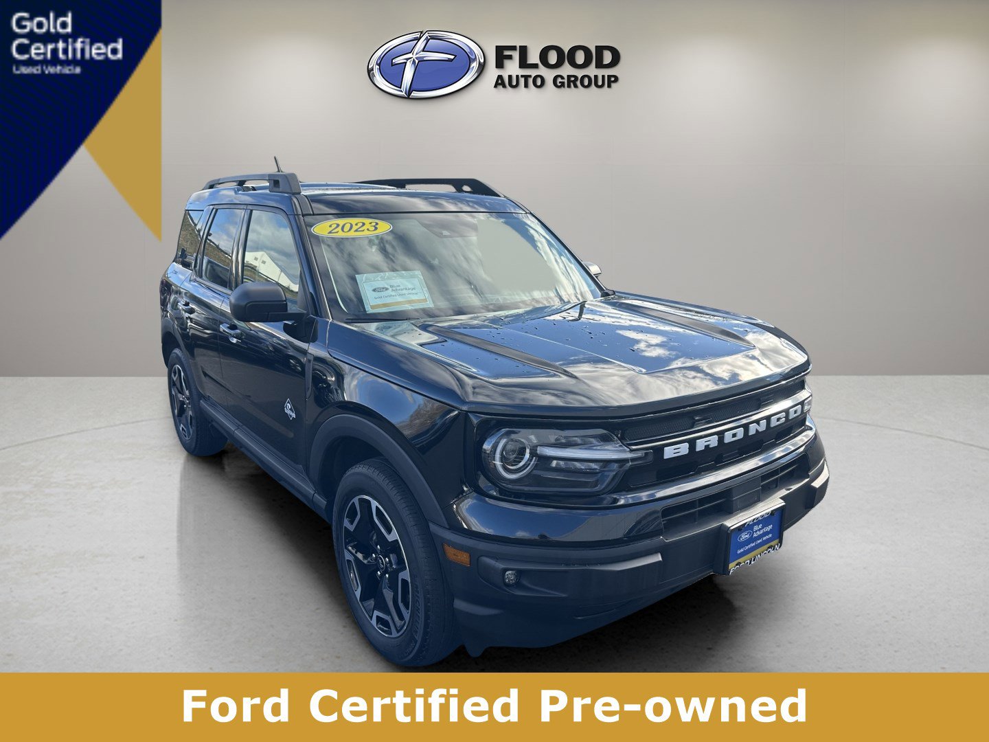 Used 2023 Ford Bronco Sport Outer Banks w/ Tech Package image 1