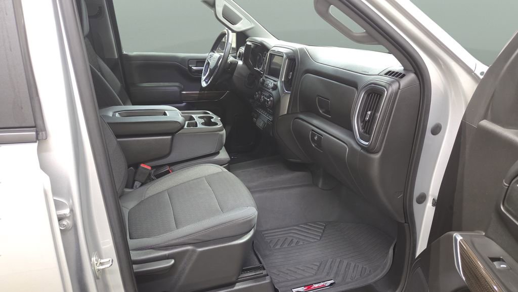 Used 2020 Chevrolet Silverado 1500 RST AWD/4WD image 27